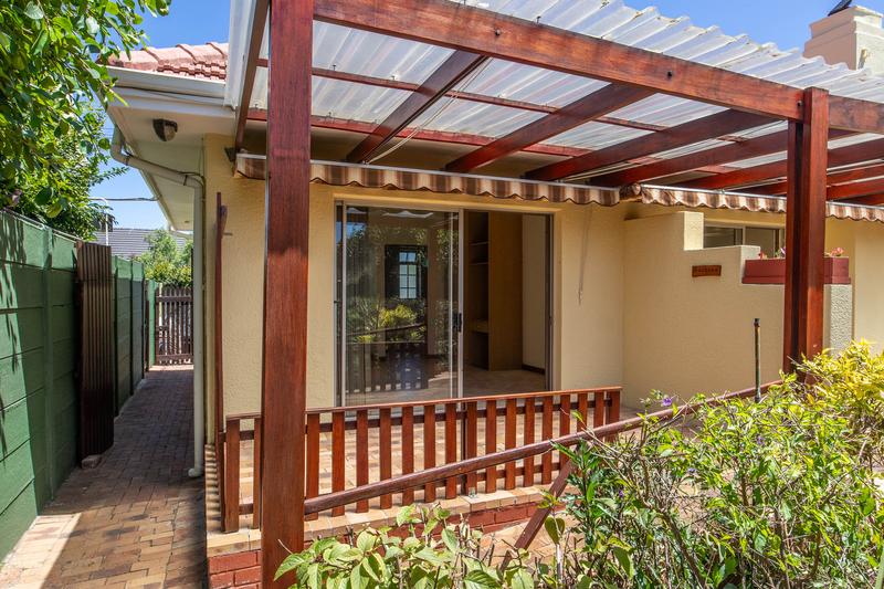 3 Bedroom Property for Sale in Bergvliet Western Cape